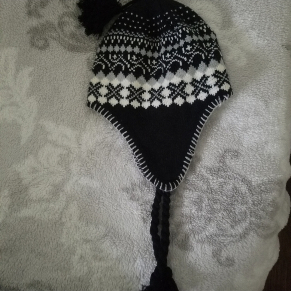 Winter Hat - Picture 2 of 3
